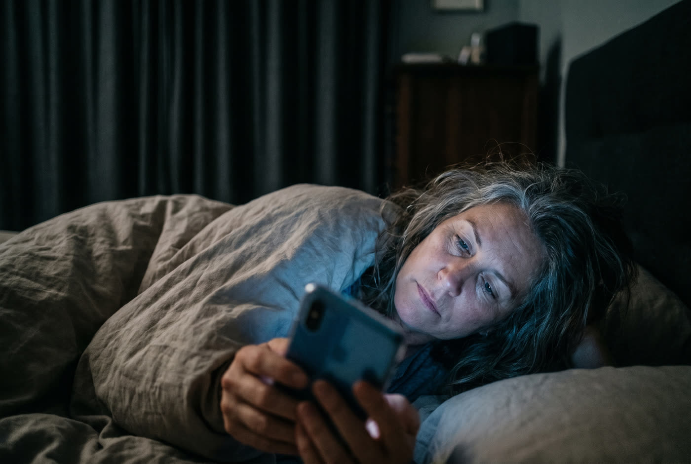 Doom-scrolling in bed